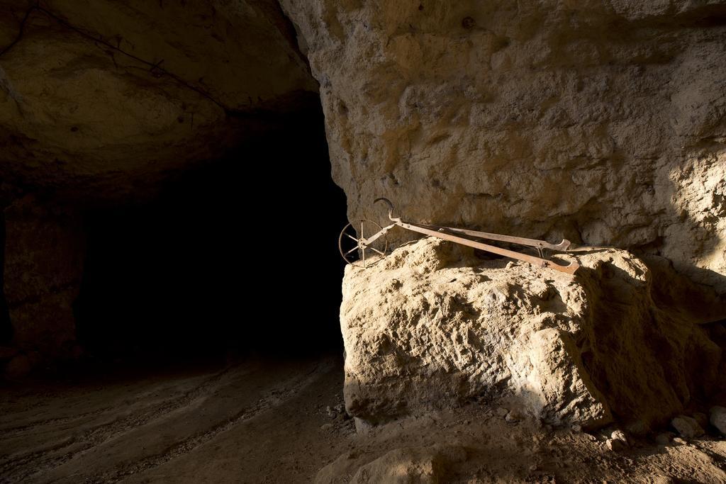Cuevas Del Pino Turismo Rural Y Emocional Sl Villarrubia Экстерьер фото